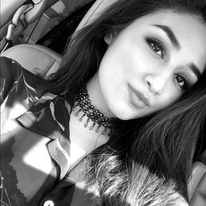 Meet your Posher, Rubi